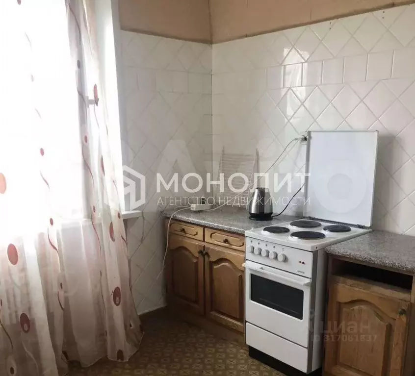 1-к кв. Белгородская область, Старый Оскол Королева мкр, 5А (37.0 м) - Фото 0