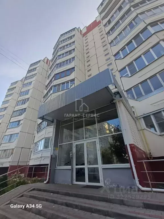 2-к кв. Тамбовская область, Тамбов Астраханская ул., 175/24 (68.9 м) - Фото 0