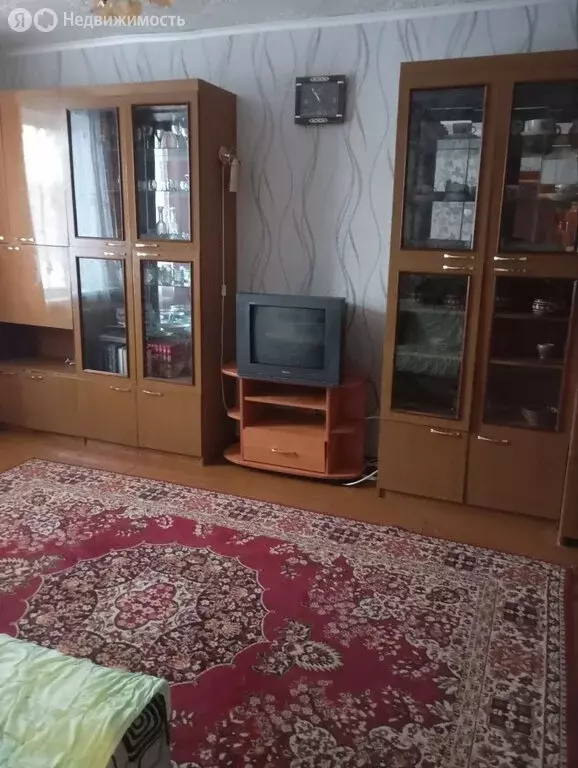 2-комнатная квартира: Губаха, проспект Ленина, 53В (43.9 м) - Фото 1