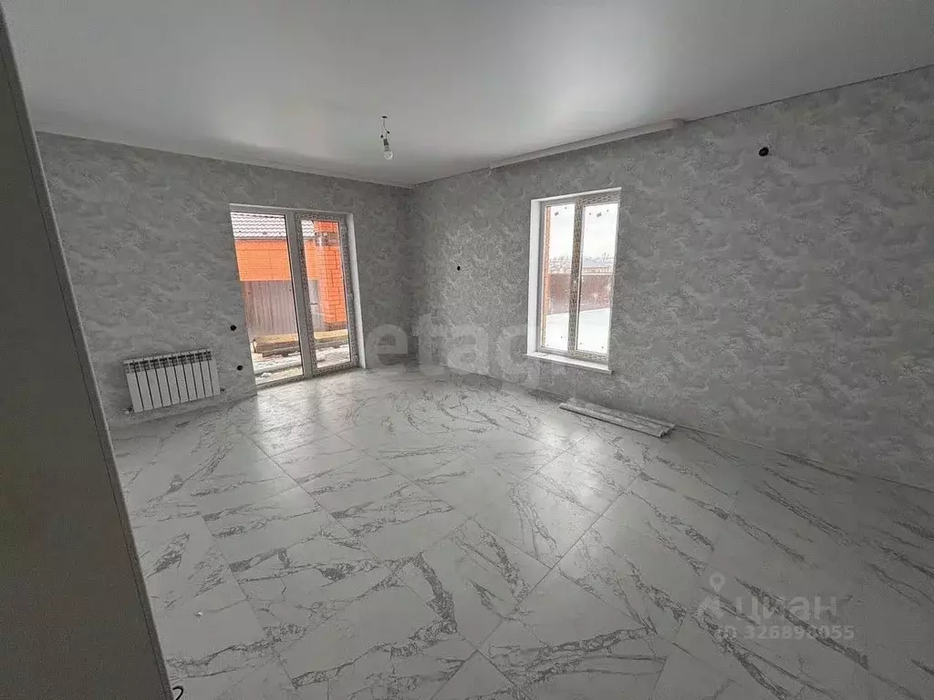 Дом в Белгородская область, Строитель Яковлевский городской округ, ул. ... - Фото 1