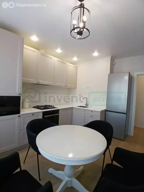 3-комнатная квартира: Калининград, Артиллерийская улица, 85А (73.5 м) - Фото 0