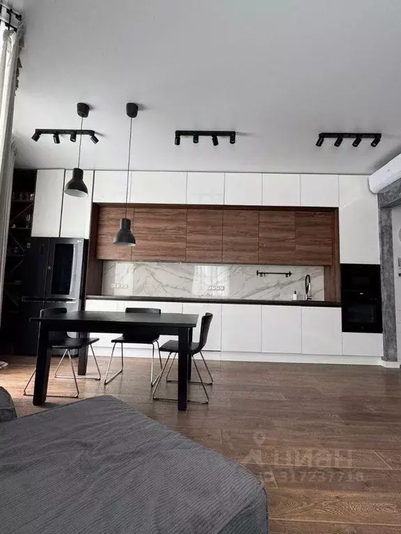 Квартира, 3 комнаты, 92 м - Фото 0
