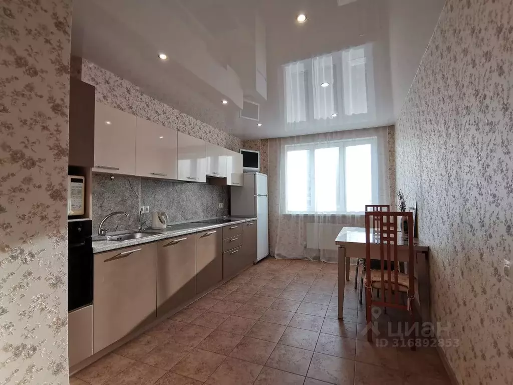 2-к кв. Нижегородская область, Нижний Новгород Краснозвездная ул., 33 ... - Фото 2