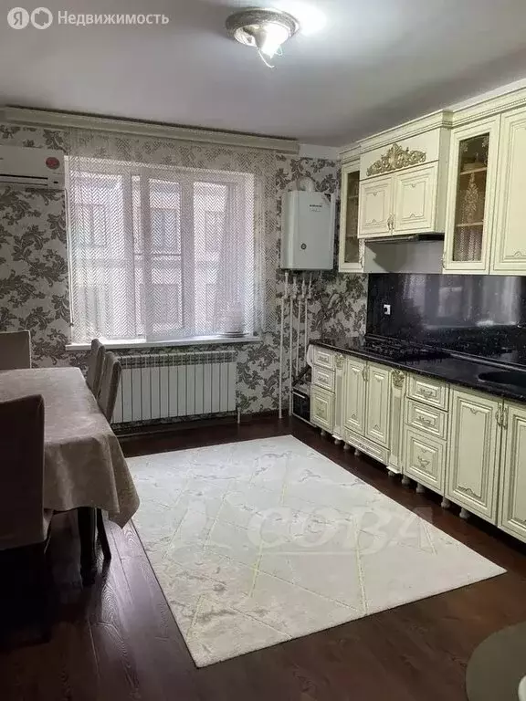2-комнатная квартира: Махачкала, улица Ибрагимовой, 2В (72 м) - Фото 1