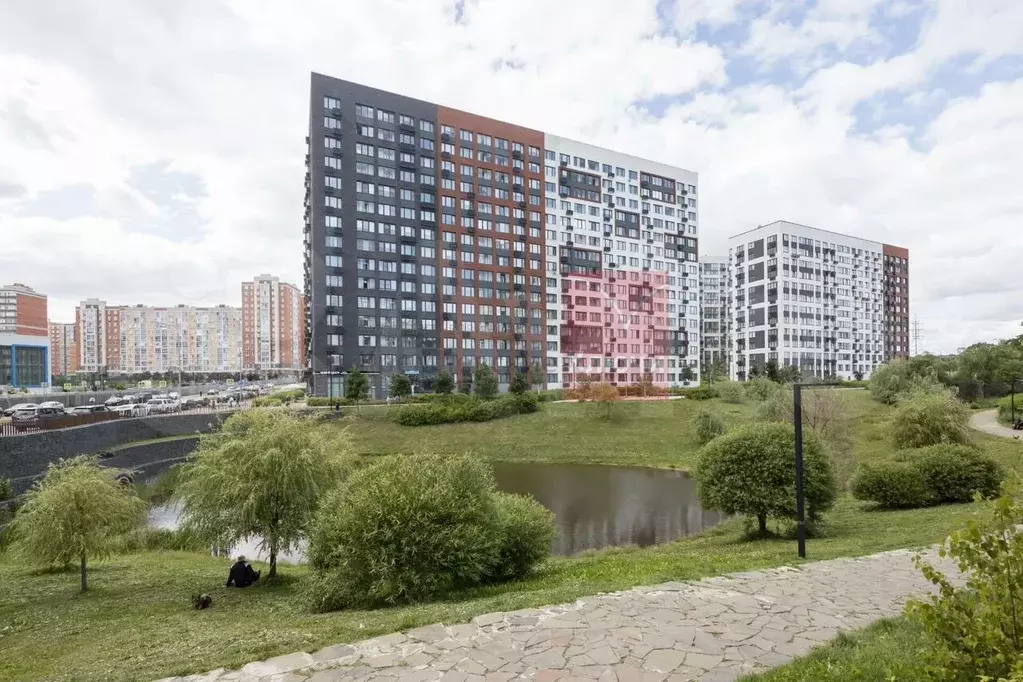 2-к. квартира, 61,5 м, 2/15 эт. - Фото 0