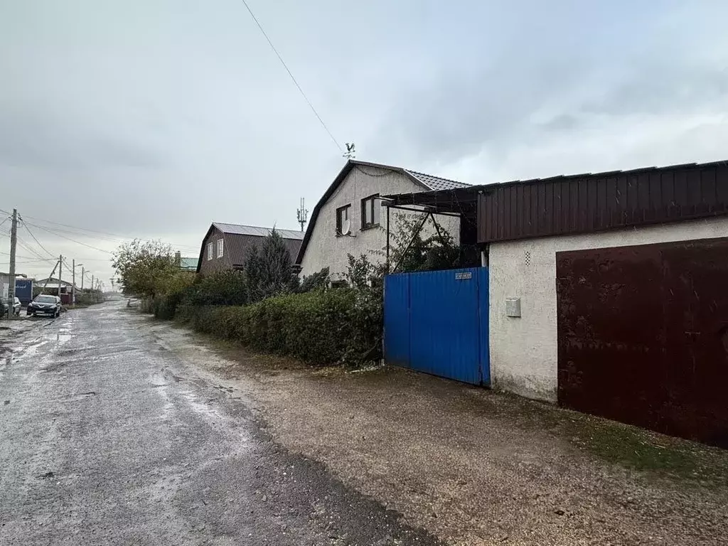 Дом в Волгоградская область, Волгоград Ясная ул., 22 (76 м) - Фото 1