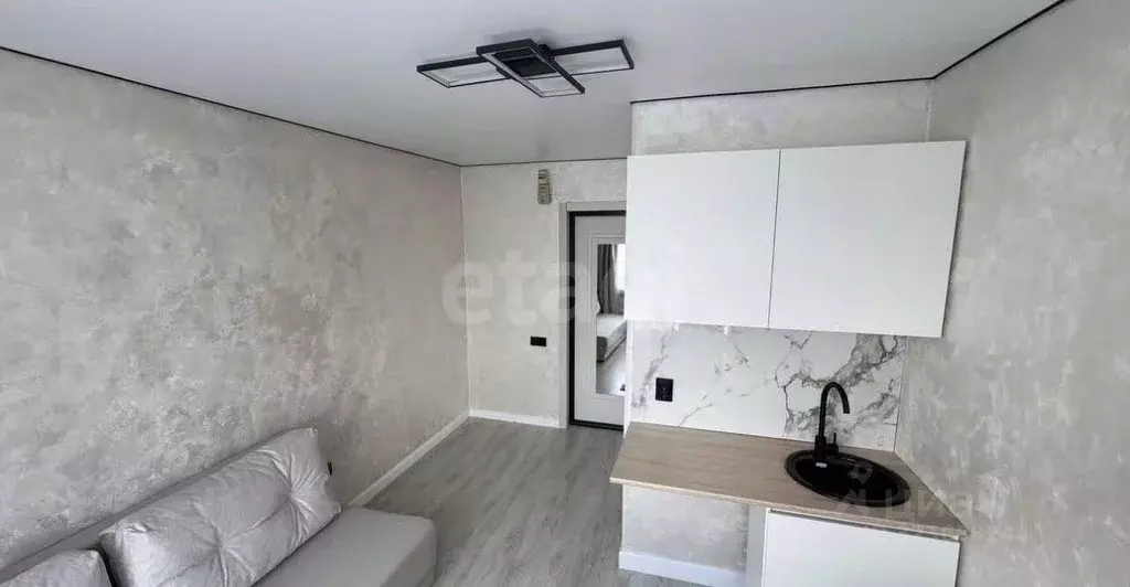 Студия Оренбургская область, Оренбург Карагандинская ул., 52 (13.2 м) - Фото 1