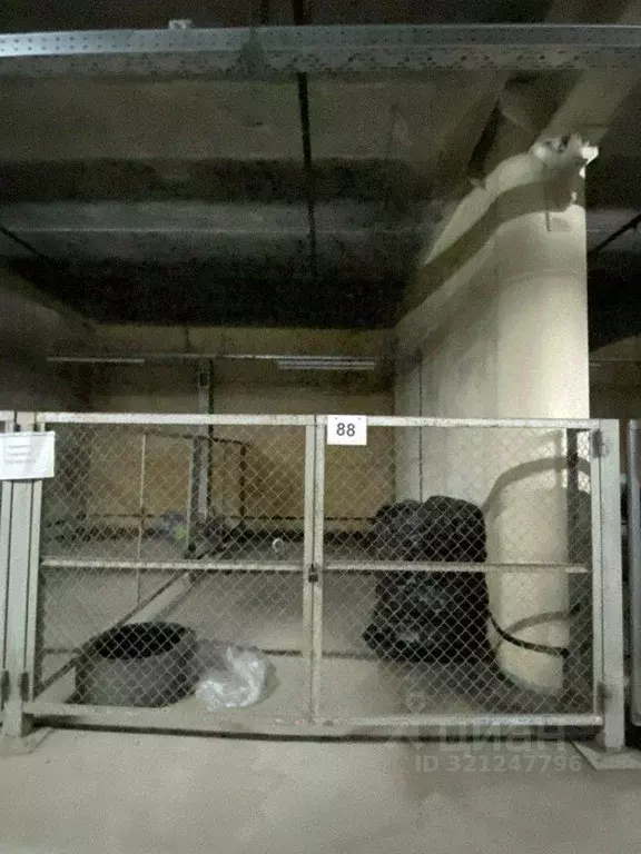 Гараж в Свердловская область, Екатеринбург ул. Шейнкмана, 73 (17 м) - Фото 1