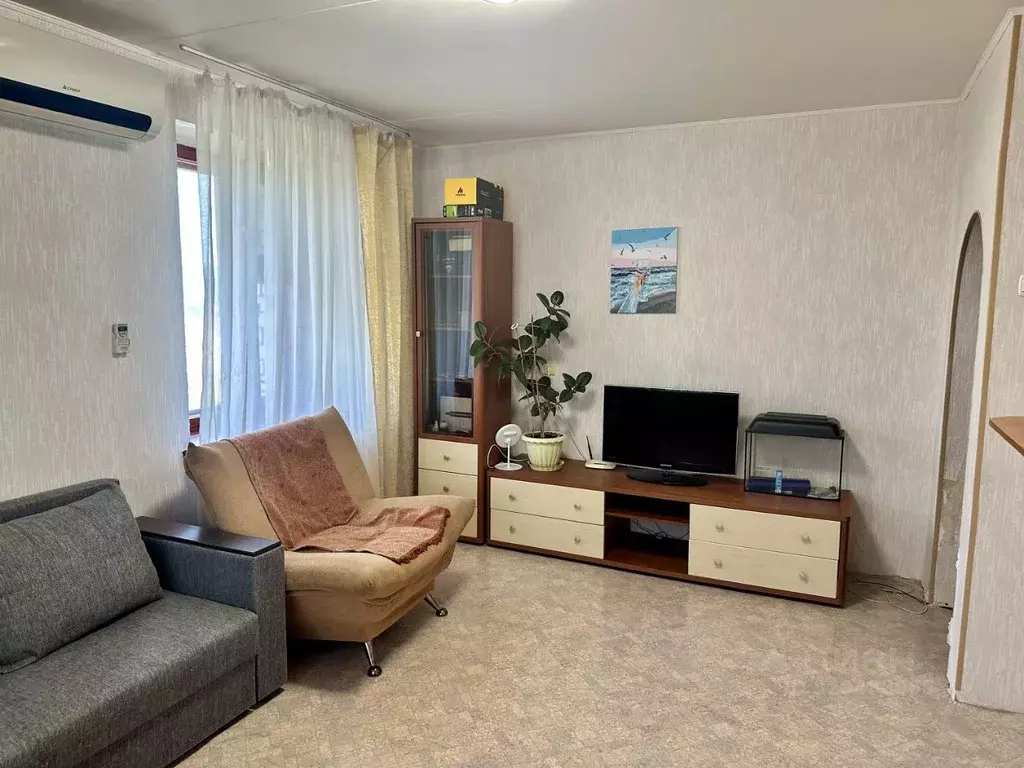 2-к кв. Самарская область, Тольятти 16-й кв-л, бул. Цветной, 12А (46.3 ... - Фото 1