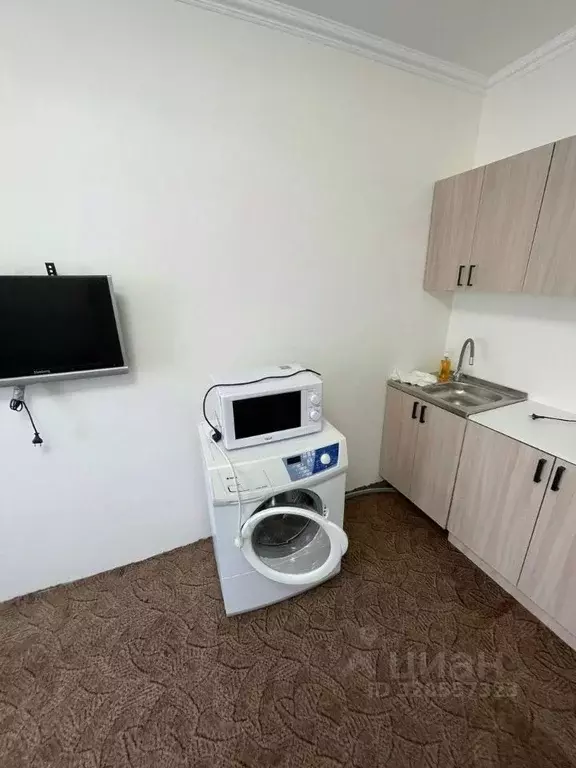 Студия Нижегородская область, Нижний Новгород ул. Дружаева, 15А (18.0 ... - Фото 1