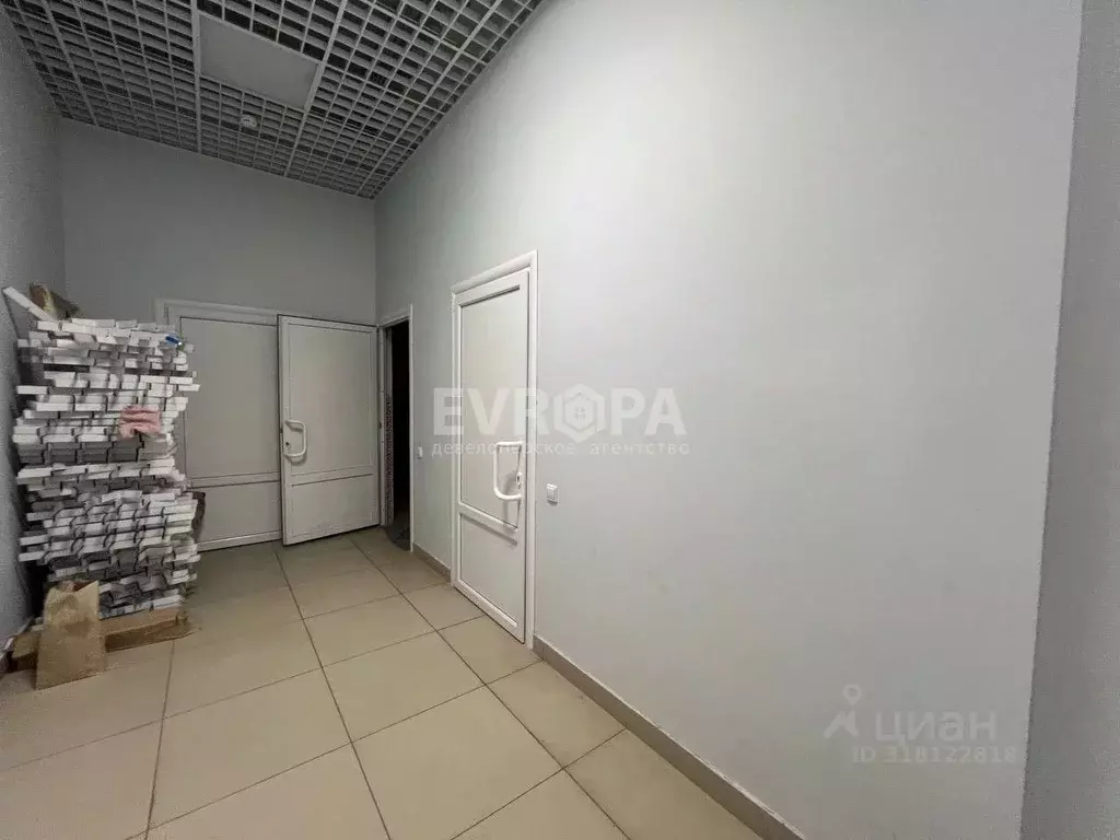 Торговая площадь в Ульяновская область, Ульяновск просп. Ленинского ... - Фото 1