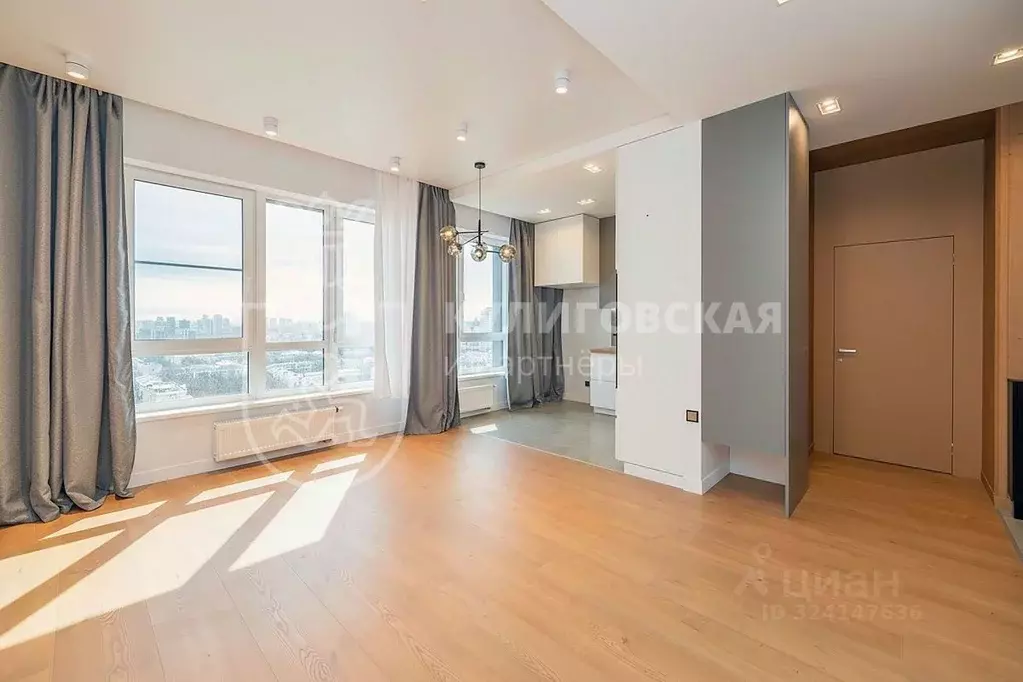 4-к кв. Свердловская область, Екатеринбург ул. Первомайская, 60 (92.6 ... - Фото 2