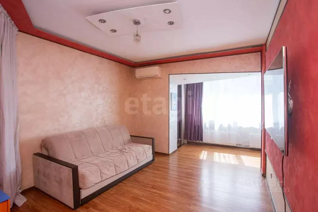 1-к кв. Кемеровская область, Кемерово ул. Веры Волошиной, 39 (44.3 м) - Фото 1