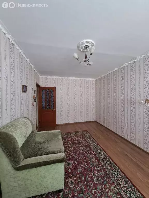 3-комнатная квартира: Губаха, Октябрьский проспект, 7Б (59.9 м) - Фото 1