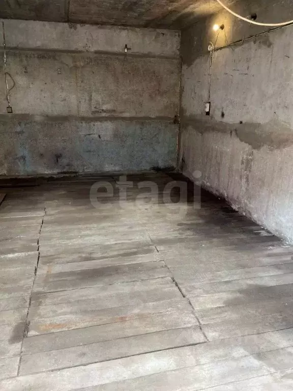 Гараж в Тюменская область, Тюмень ул. Муравленко, 46 (33 м) - Фото 0