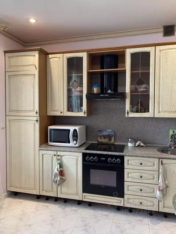 2-к кв. Брянская область, Брянск ул. Любезного, 1 (86.0 м) - Фото 0