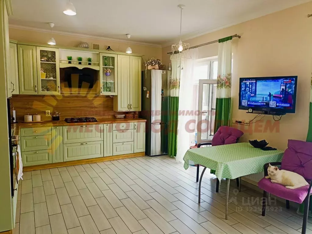 Дом в Краснодарский край, Ейск ул. Олега Кошевого (86 м) - Фото 1