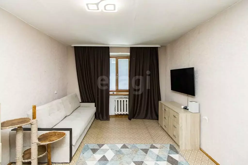 1-к кв. Тюменская область, Тюмень ул. Мельникайте, 57 (40.0 м) - Фото 1