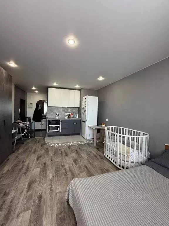 Студия Омская область, Омск ул. 4-я Любинская, 34Б (30.6 м) - Фото 2