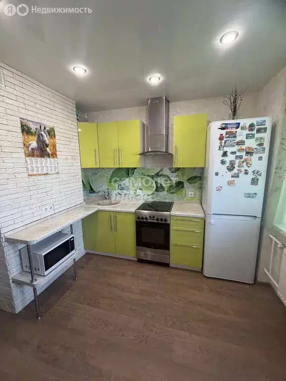 2-комнатная квартира: Киров, Чистопрудненская улица, 8 (57.9 м) - Фото 1