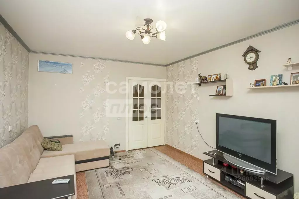 2-к кв. Кемеровская область, Кемерово просп. Шахтеров, 121 (54.7 м) - Фото 1