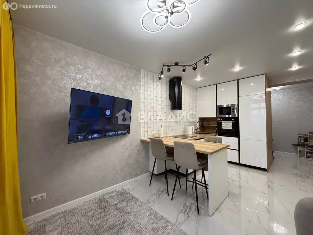 2-комнатная квартира: Улан-Удэ, 110-й микрорайон, 15 (62.7 м) - Фото 1