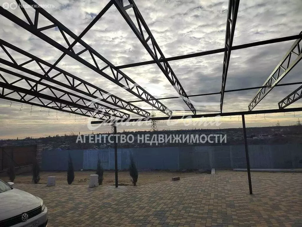 Дом в Волгоградская область, рабочий посёлок Городище, улица имени ... - Фото 2