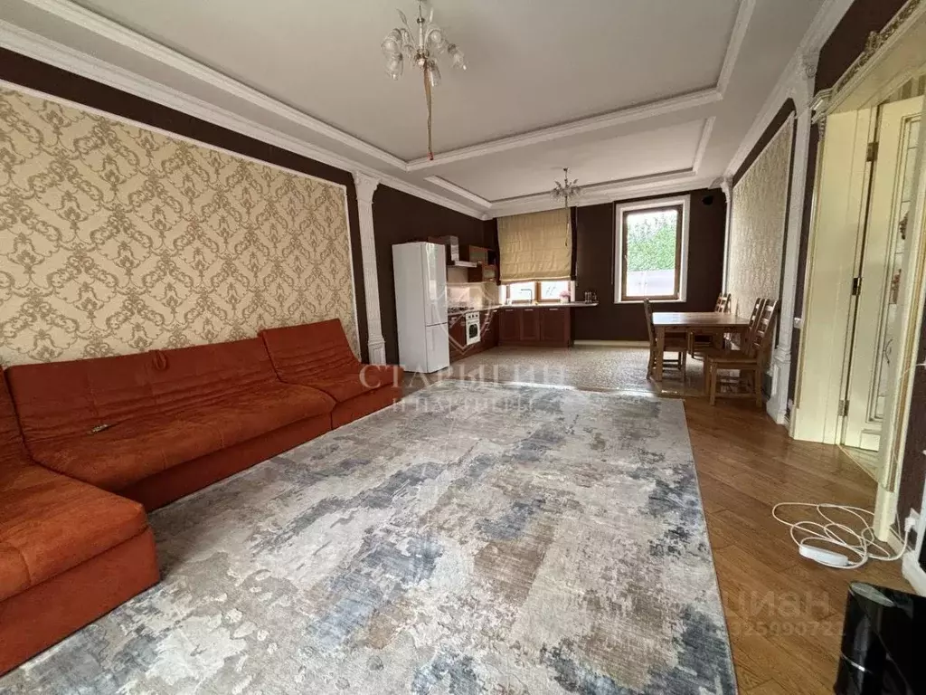 Дом в Москва д. Саларьево, ул. Тихоновская, 2 (675 м) - Фото 1