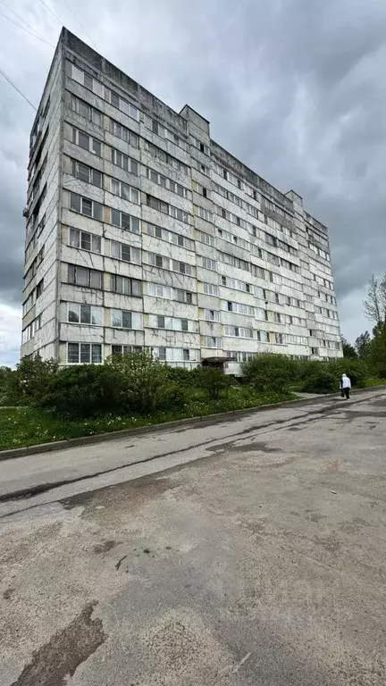 3-к кв. Ленинградская область, Коммунар Гатчинский район, Школьная ... - Фото 0