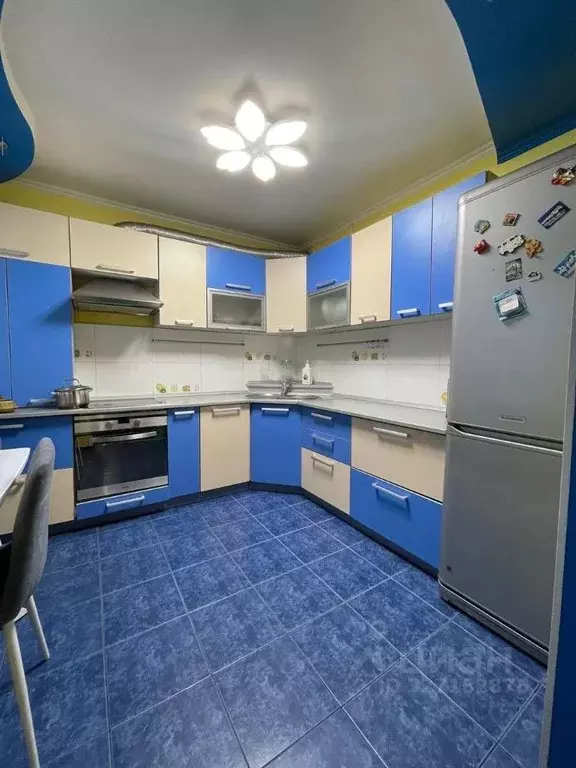 2-к кв. Красноярский край, Красноярск Взлетка мкр, ул. Батурина, 7 ... - Фото 1