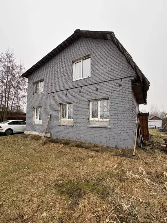 Дом в Ленинградская область, Кировский район, Мгинское городское ... - Фото 0