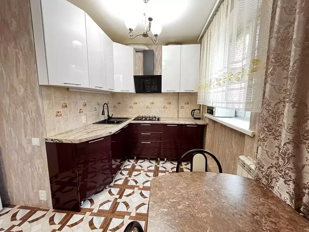 3-к кв. Воронежская область, Воронеж Костромская ул., 9 (59.6 м) - Фото 0