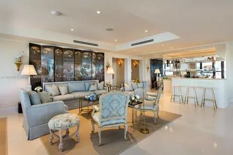 The Alexander Condo The Alexander, Unit PH10 - Фото 2