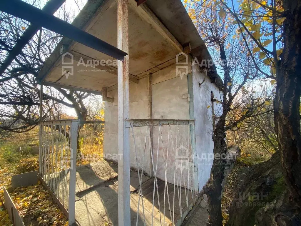 Дом в Волгоградская область, Волжский Исток СНТ, ул. Ключевая (20 м) - Фото 1