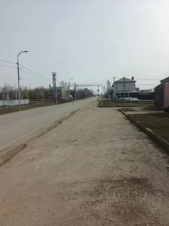 Участок в Саратовская область, с. Усть-Курдюм ул. Перспективная, 66Г ... - Фото 1