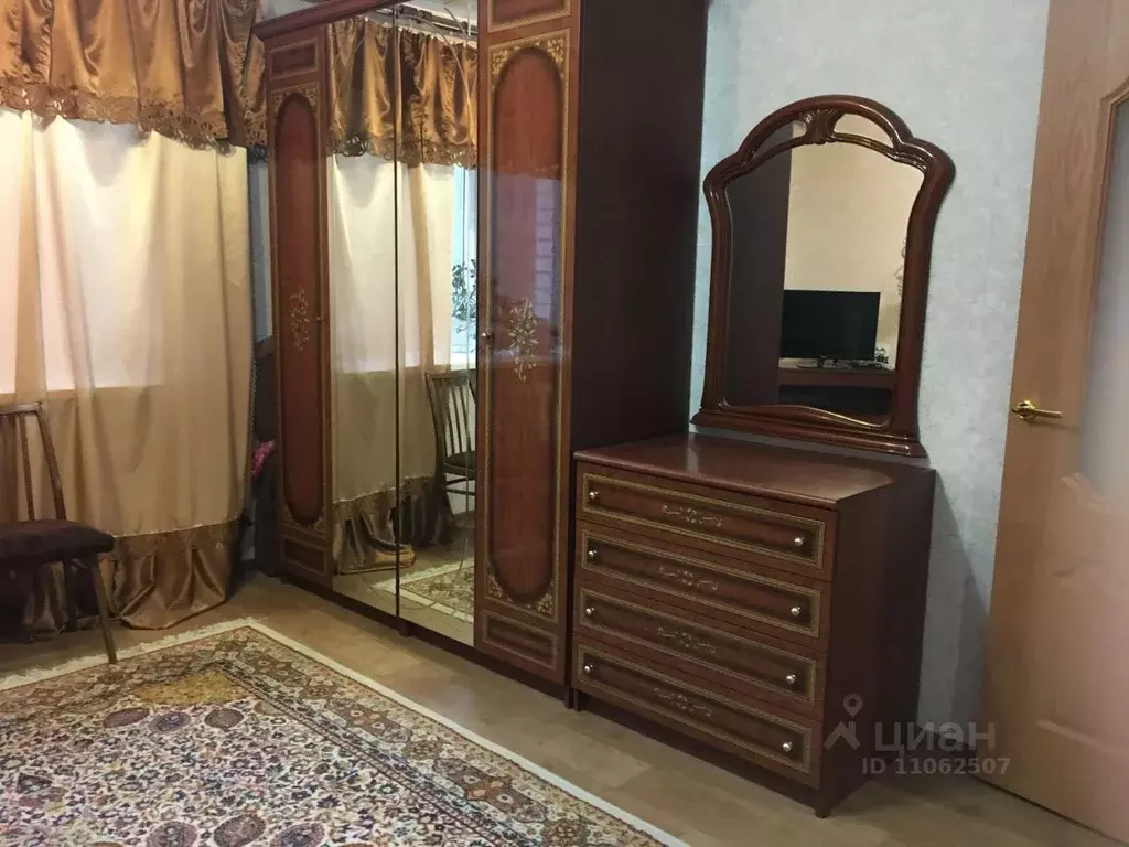 1-к кв. Ульяновская область, Димитровград ул. Славского, 18В (40.0 м) - Фото 0