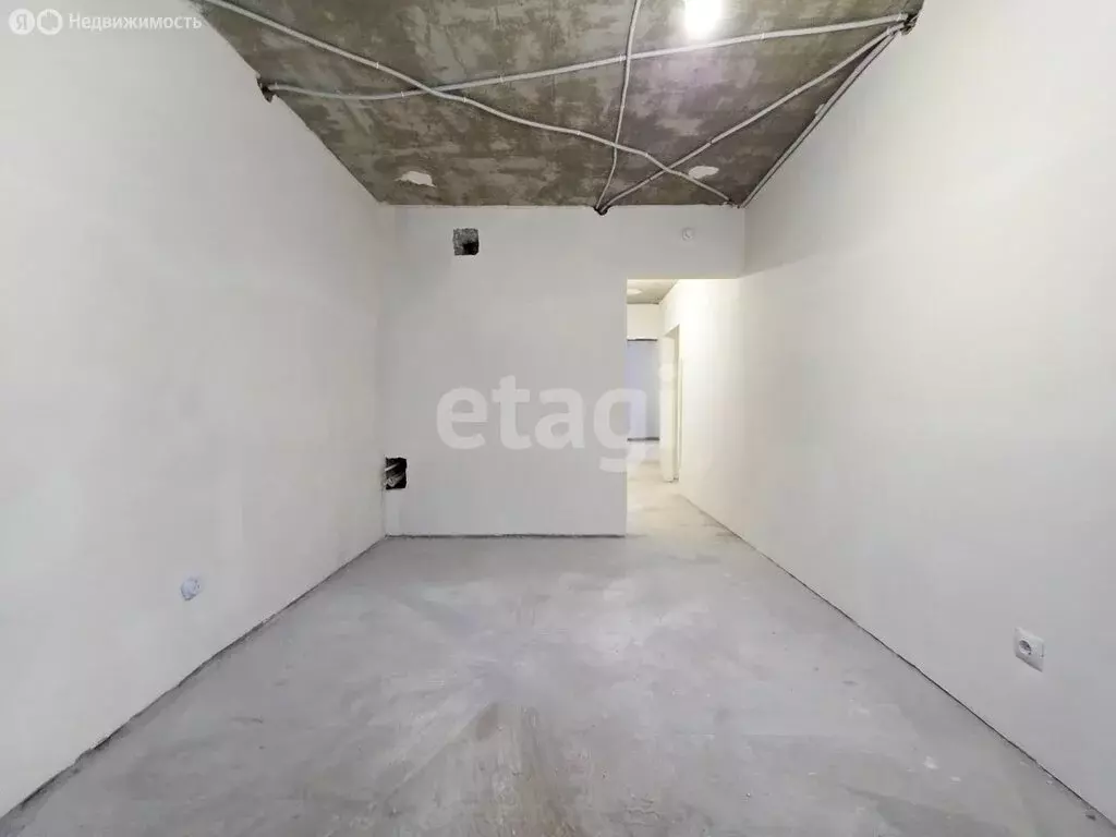 3-комнатная квартира: Нижний Тагил, улица Булата Окуджавы, 12 (57.4 м) - Фото 2