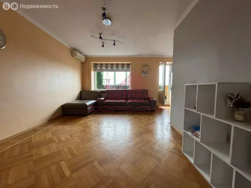 3-комнатная квартира: Ростов-на-Дону, проспект Чехова, 107 (71.2 м) - Фото 0