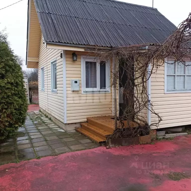 Дом в Вологодская область, Сокольский муниципальный округ, д. ... - Фото 1