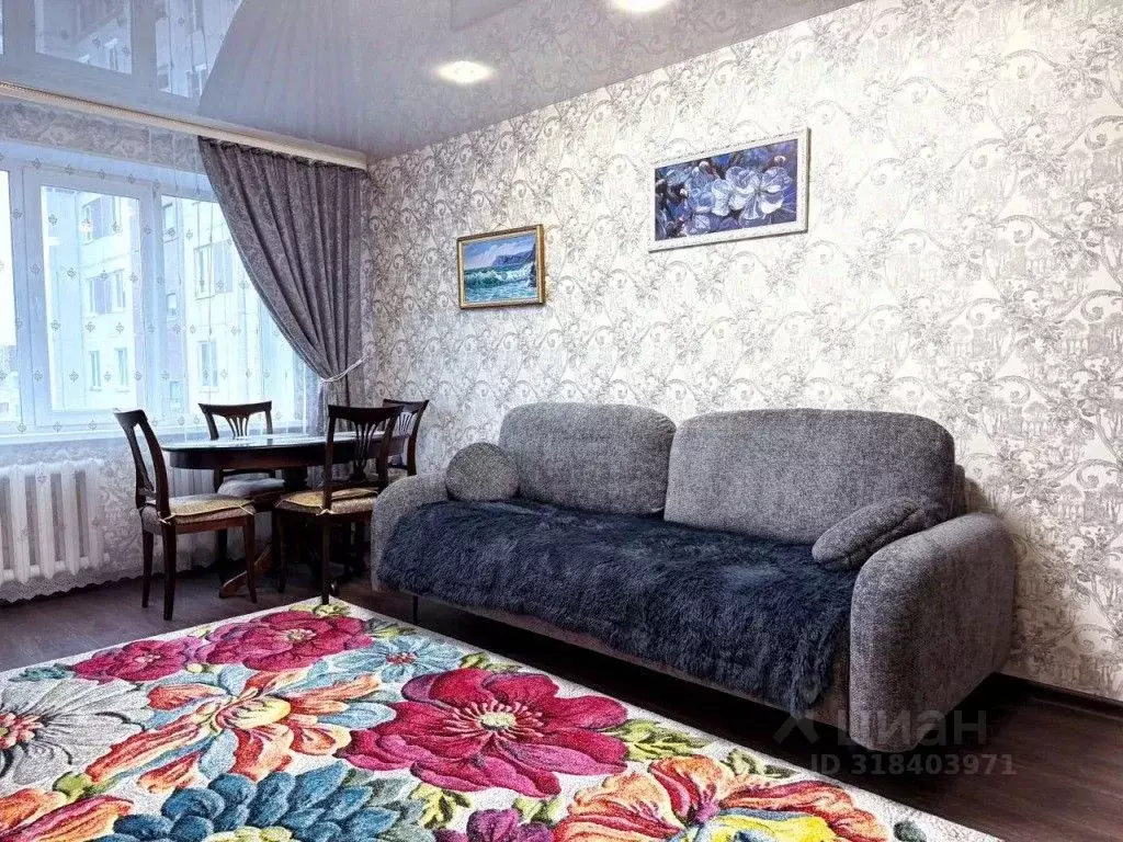 3-к кв. Псковская область, Псков Рижский просп., 79 (64.0 м) - Фото 0