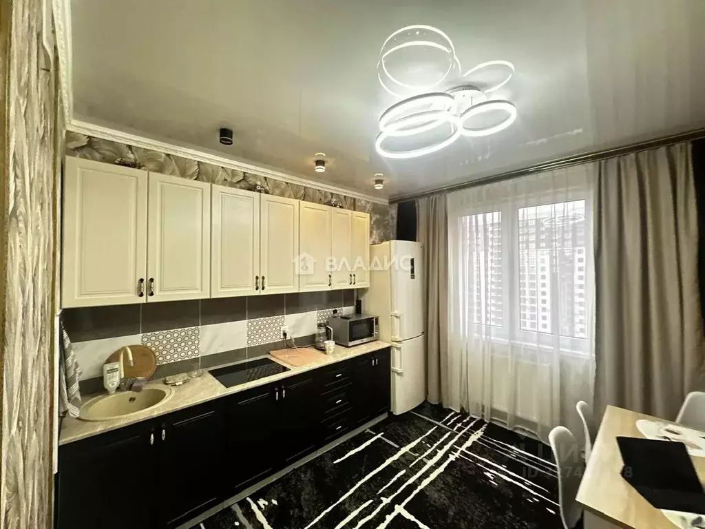 2-к кв. Краснодарский край, Новороссийск Мысхакское ш., 59 (54.0 м) - Фото 1