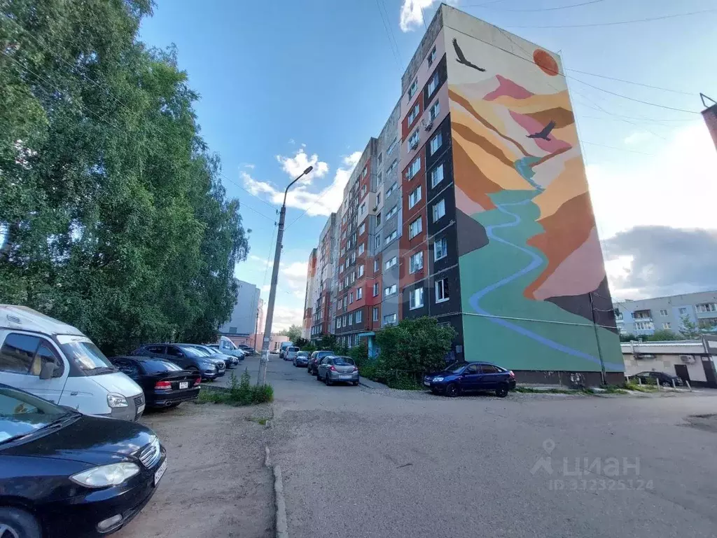 3-к кв. Ярославская область, Тутаев ул. Моторостроителей, 67 (62.2 м) - Фото 1