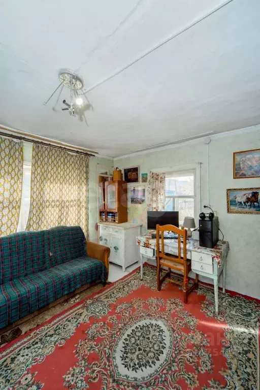 Дом в Алтай, Чемальский район, Узнезинское с/пос, с. Узнезя ул. ... - Фото 1