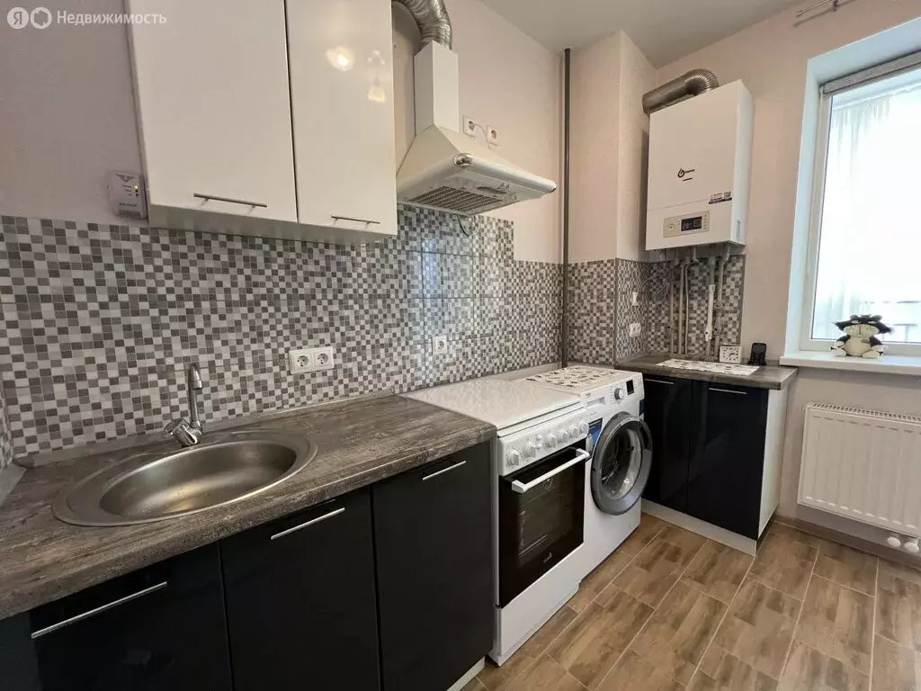 1-комнатная квартира: Калининград, улица Маршала Жукова, 10 (24 м) - Фото 1