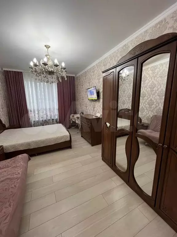 1-к. квартира, 40 м, 3/6 эт. - Фото 1