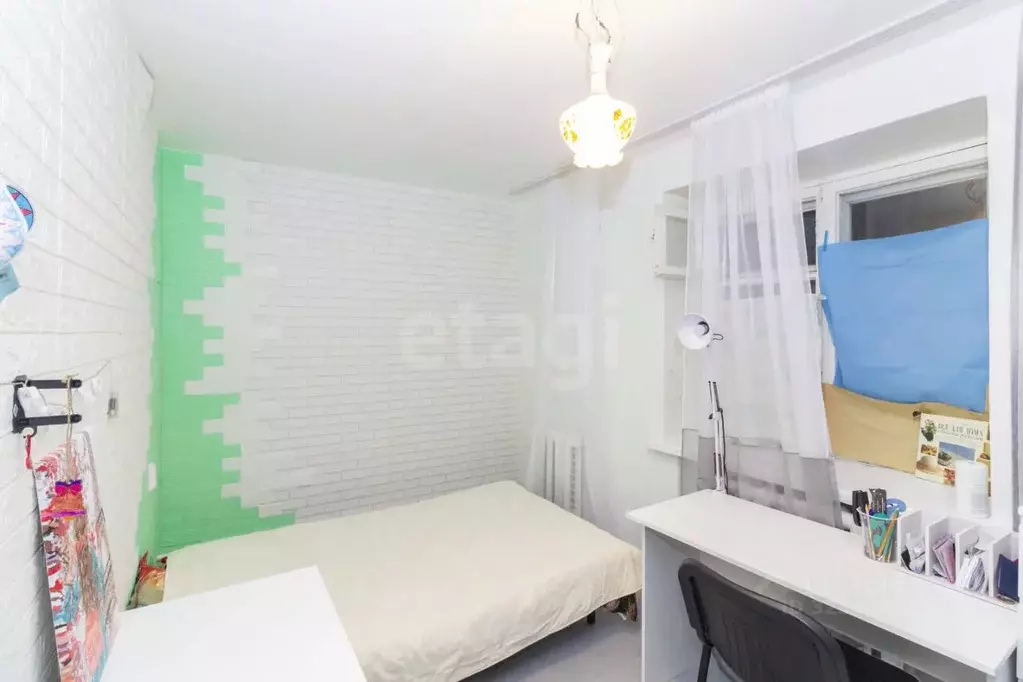 3-к кв. Тюменская область, Тюмень Волгоградская ул., 111 (52.8 м) - Фото 1