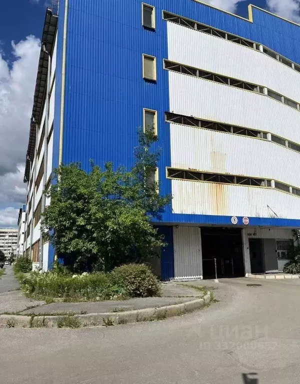 Гараж в Санкт-Петербург ул. Ивана Фомина, 10к2 (24 м) - Фото 1