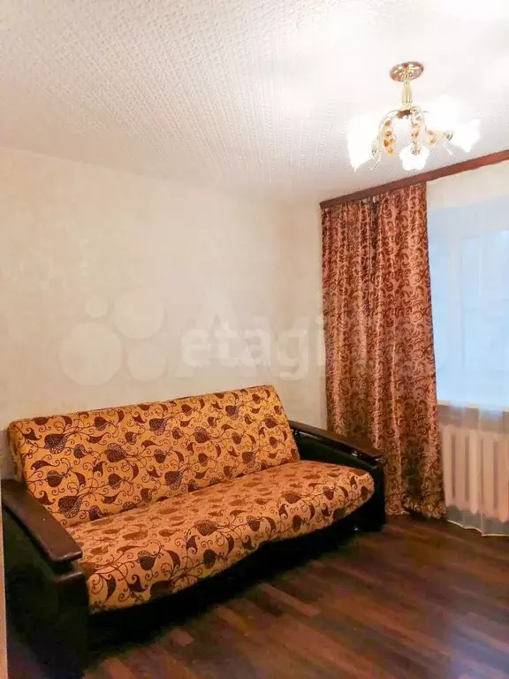 Комната 23 м в 1-к., 2/5 эт. - Фото 0