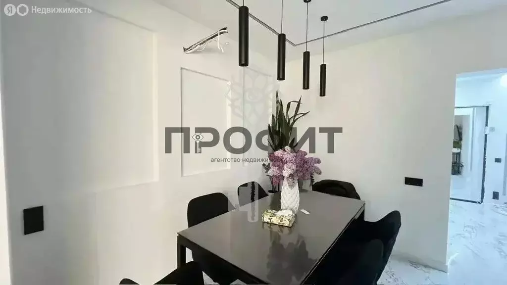 2-комнатная квартира: Алушта, Судакская улица, 24 (56 м) - Фото 1