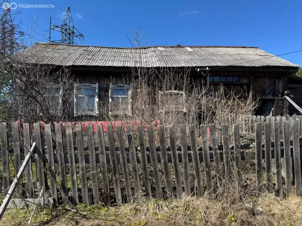 Дом в посёлок Уралец, Трудовая улица (25 м) - Фото 1